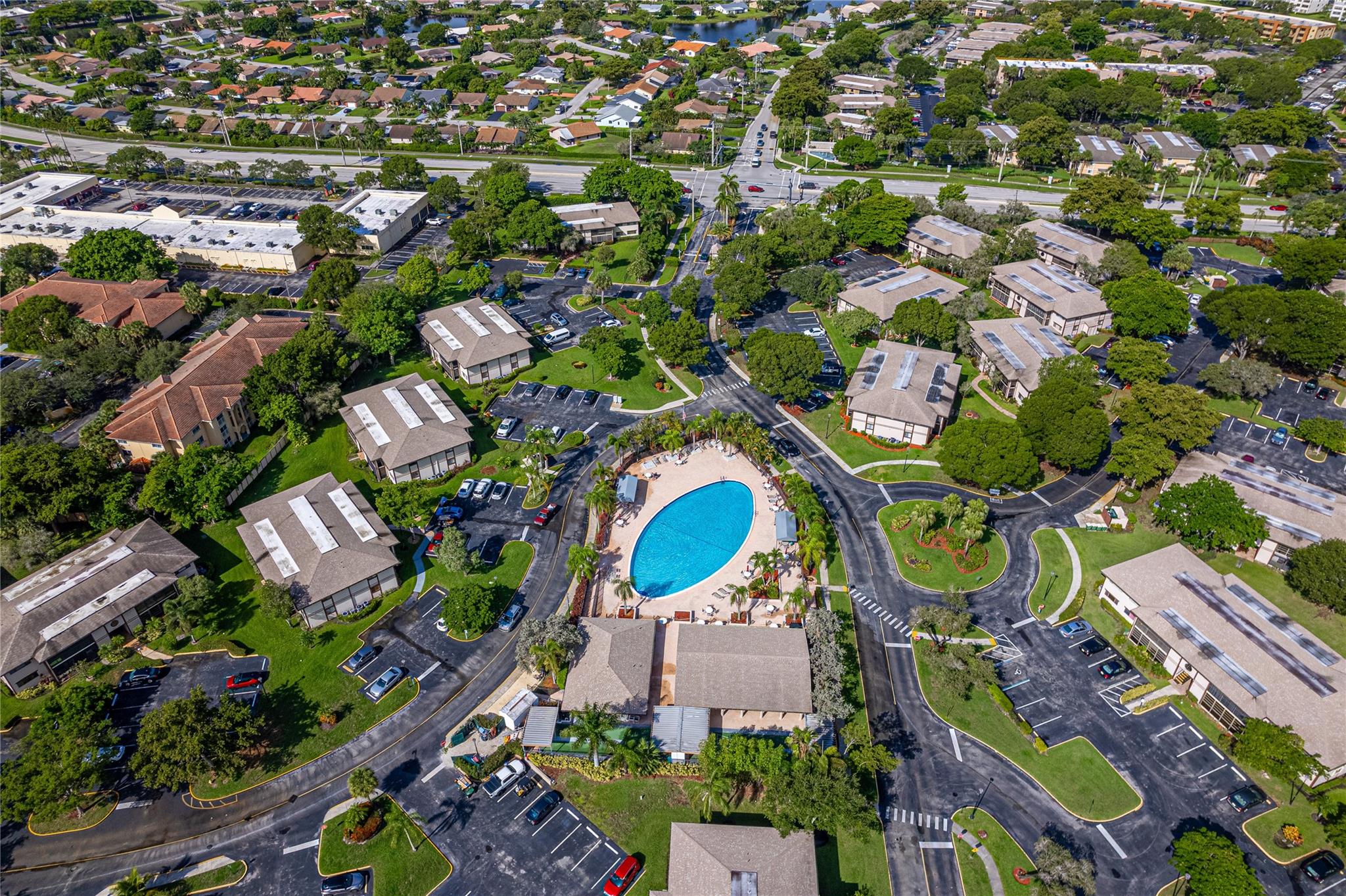 BELFORT @ KINGS POINT - Residential