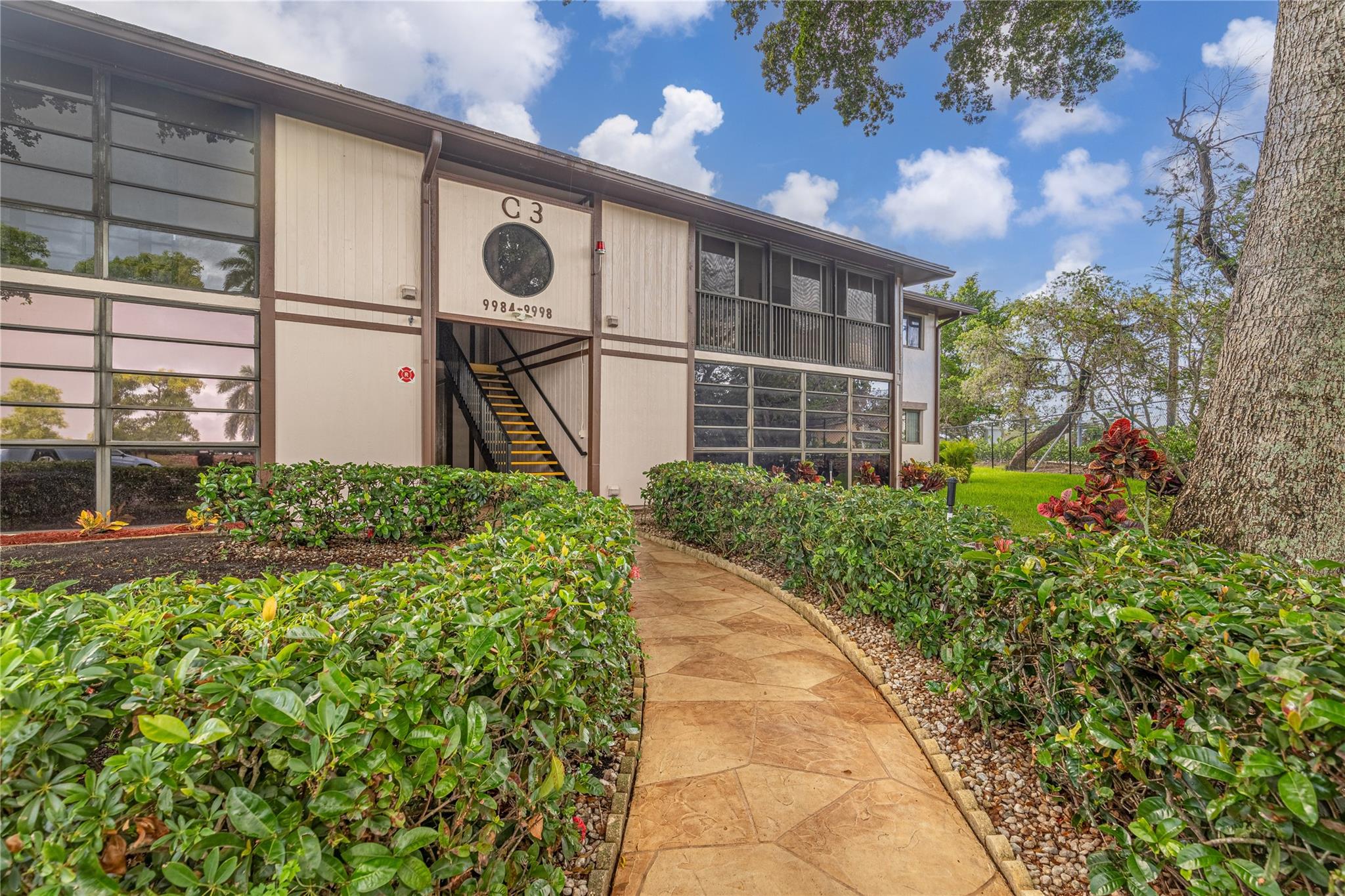 BELFORT @ KINGS POINT - Residential