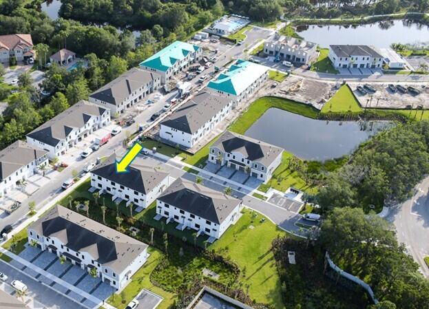7636 SW Lucy Lane Latitude 48-09