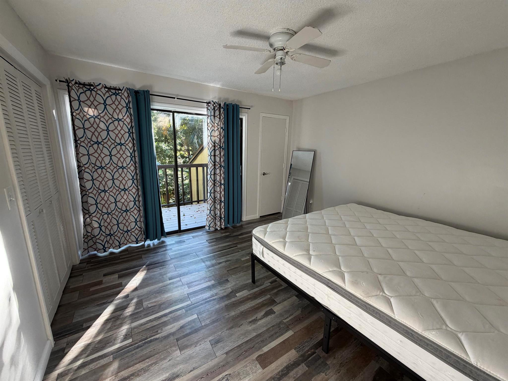 SANDALWOOD OF VERO - Residential Lease