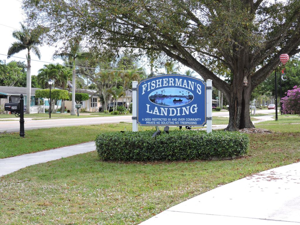 Photo of 1012 Riverwood Lane, Jupiter, FL 33458 (MLS # R11161716)