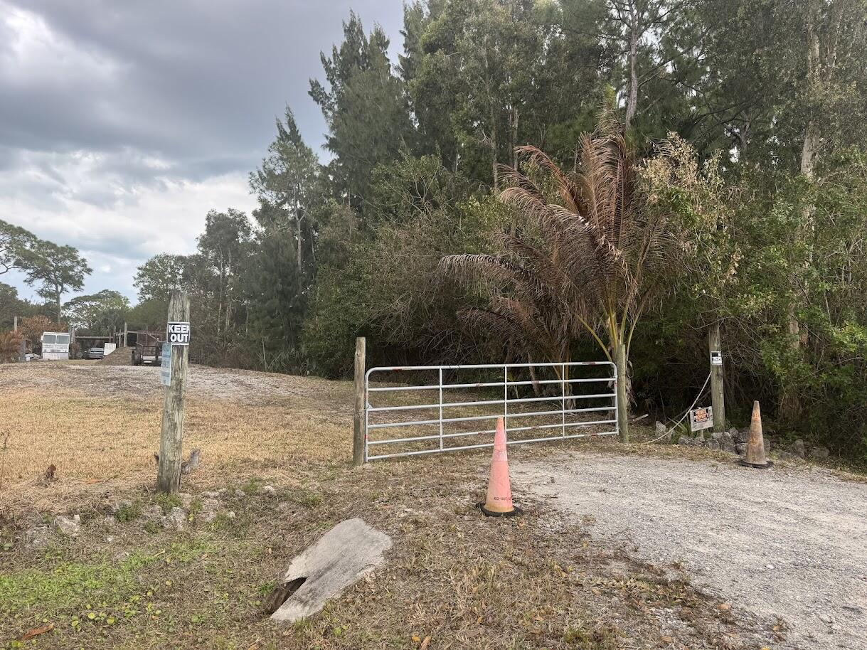 MARAVILLA HEIGHTS SUBDIVISION - Land