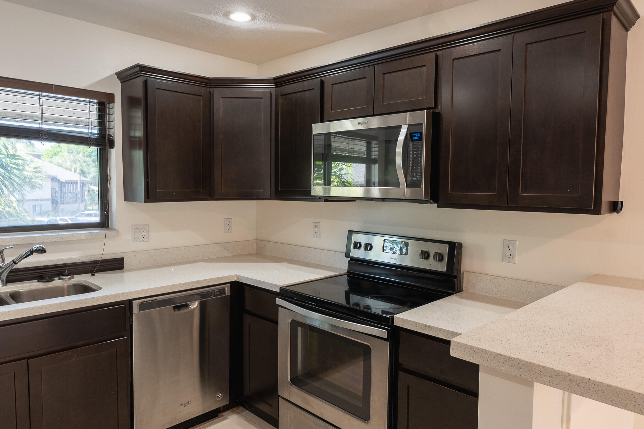 CABOT LANE CONDO - Residential Lease