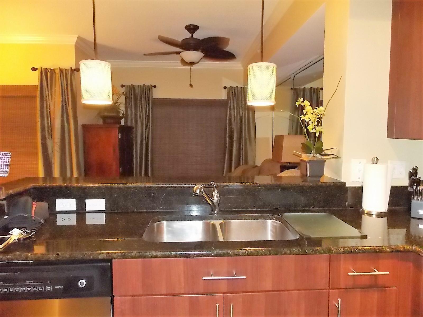 RESIDENCES AT MIDTOWN CONDO - Residential Lease