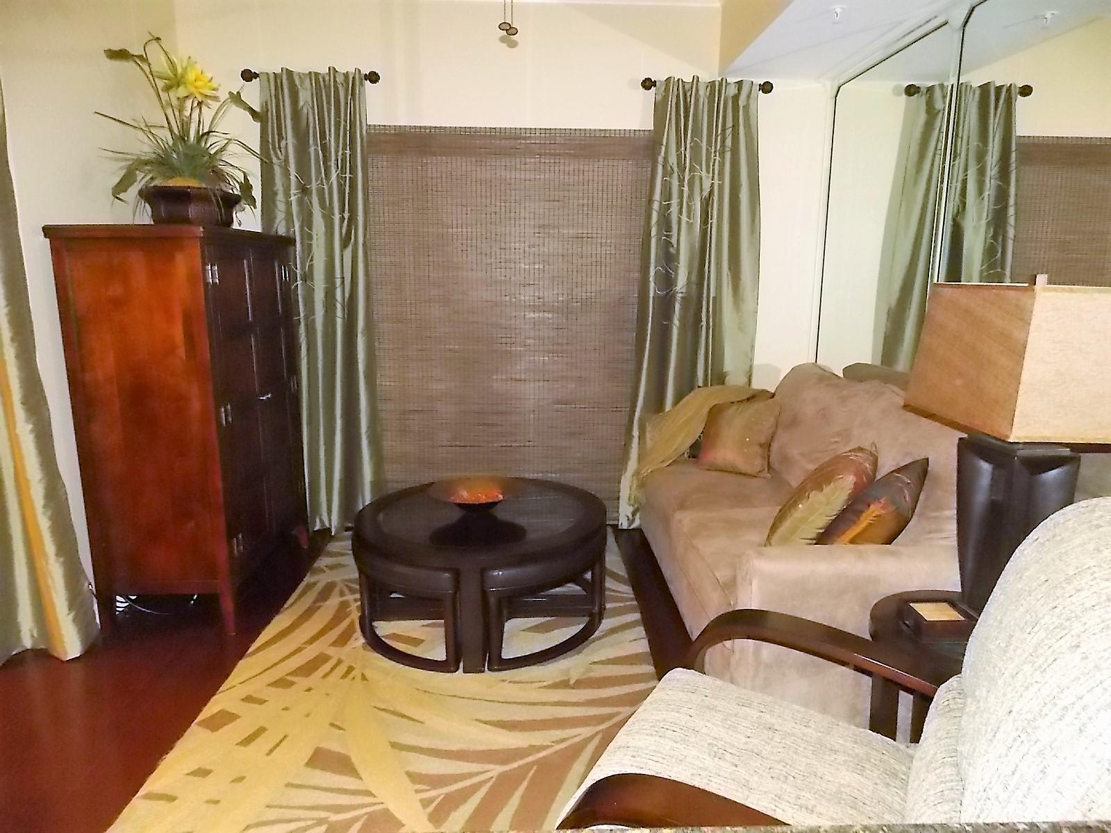 RESIDENCES AT MIDTOWN CONDO - Residential Lease