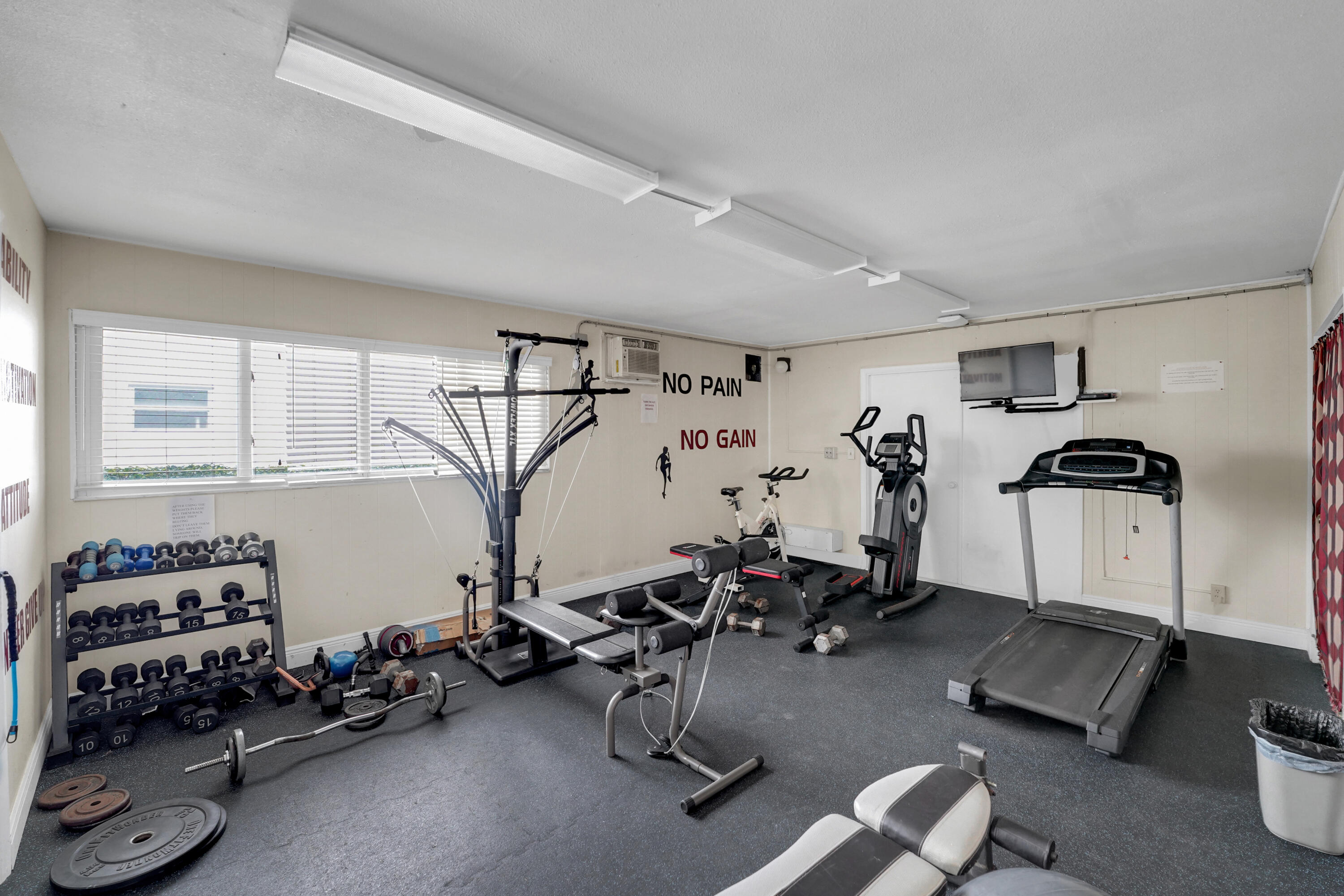 MAYBURY MANSIONS CONDO - Residential