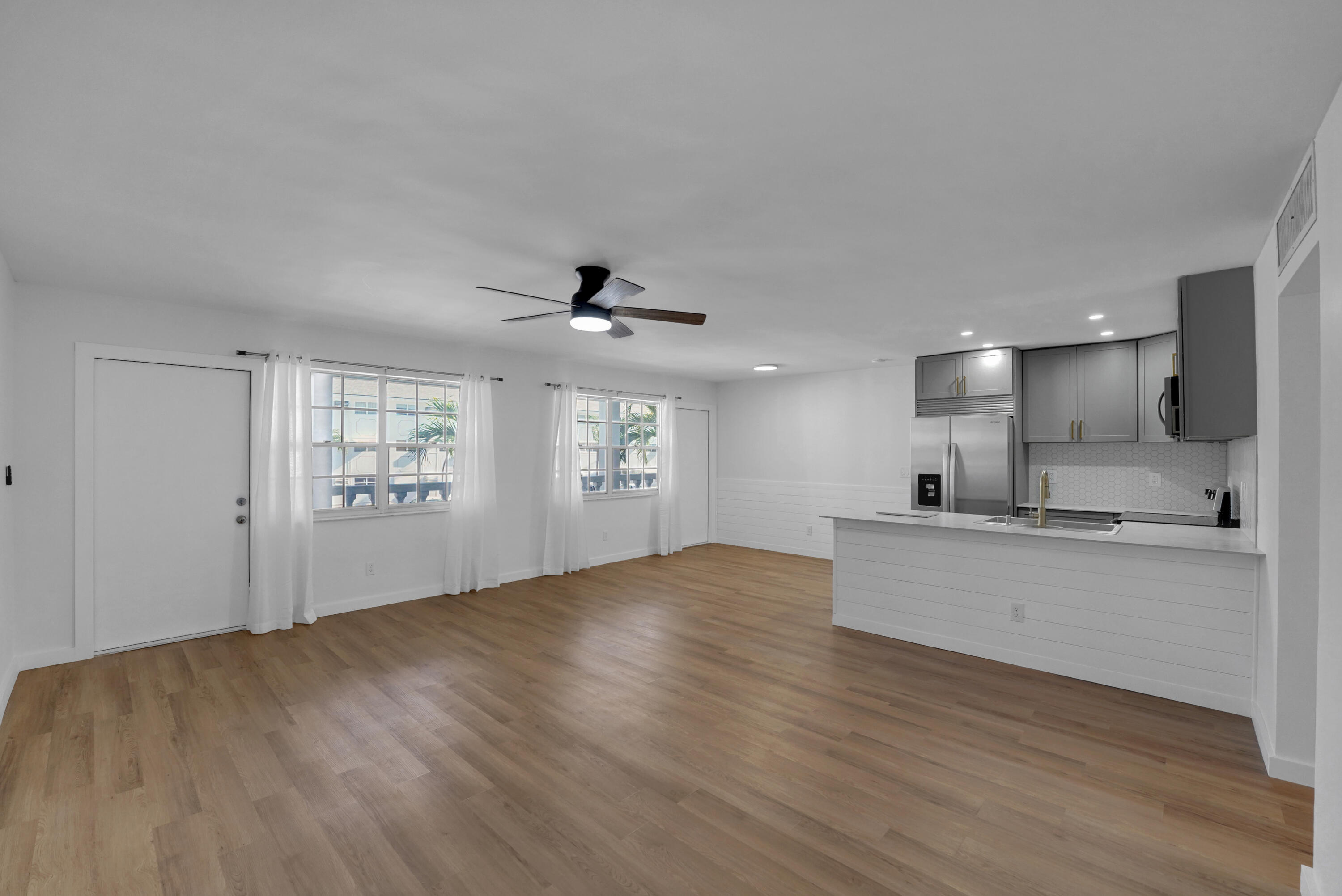 MAYBURY MANSIONS CONDO - Residential