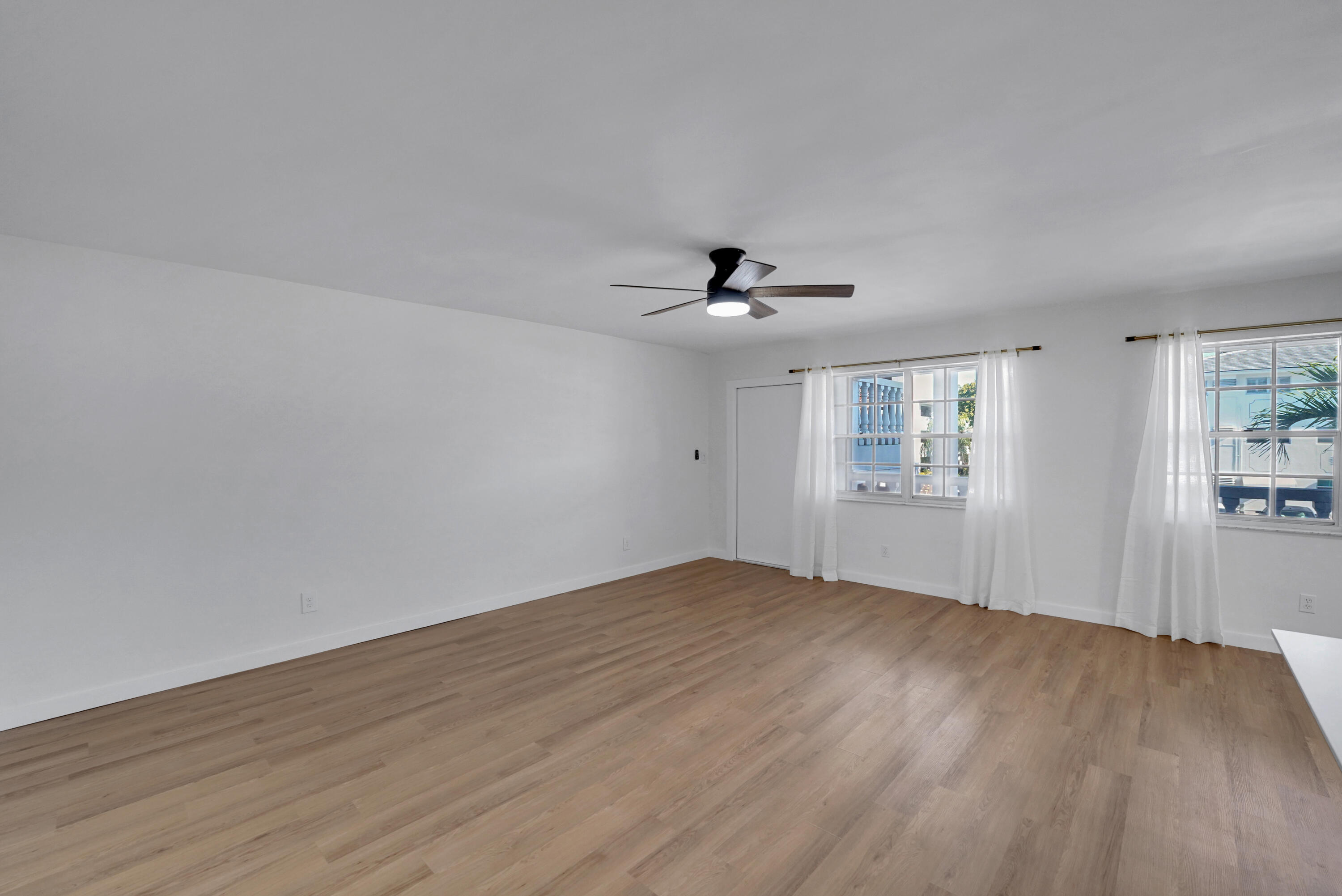 MAYBURY MANSIONS CONDO - Residential