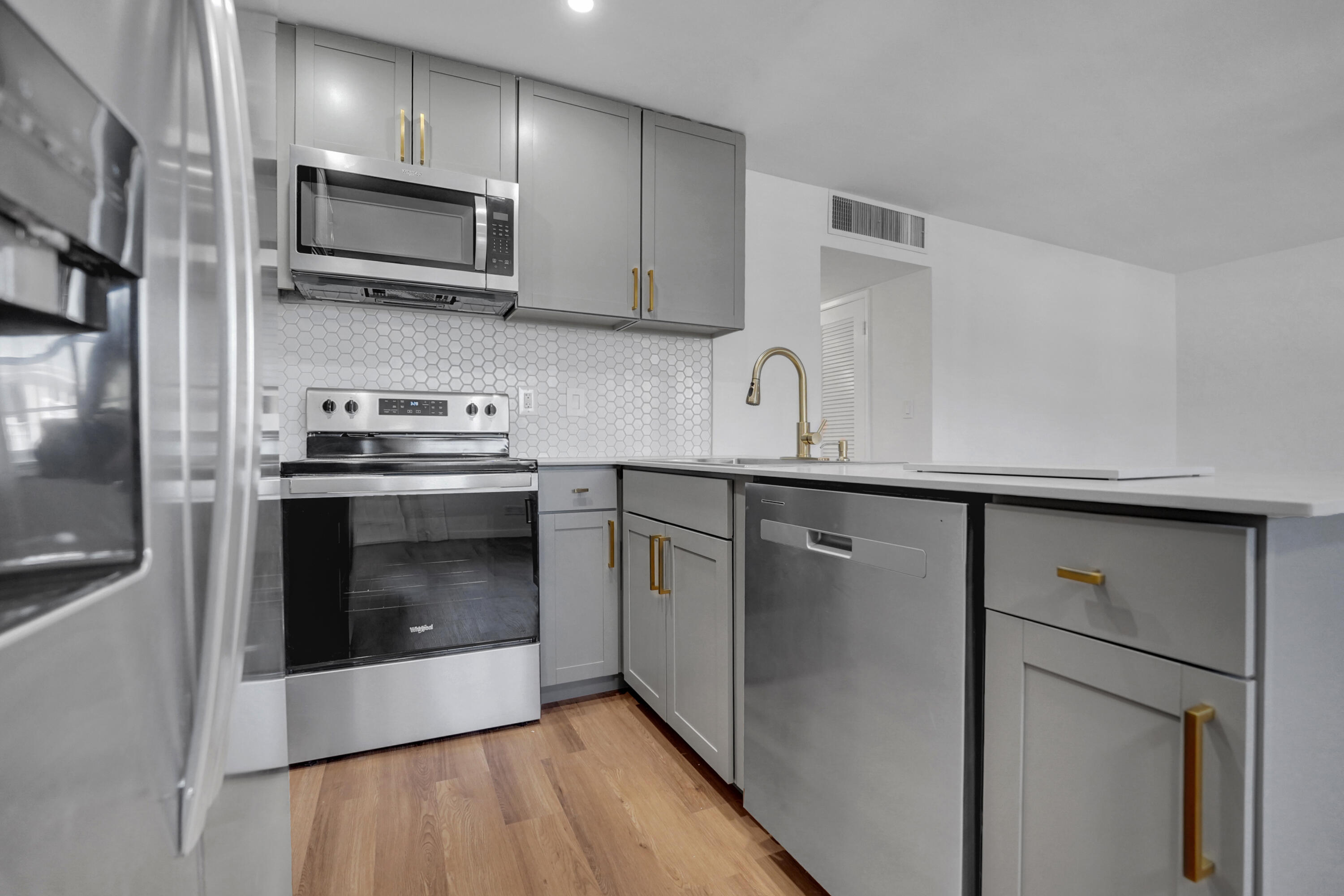 MAYBURY MANSIONS CONDO - Residential