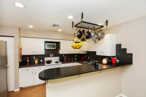 WELLINGTON DOWNS - Residential