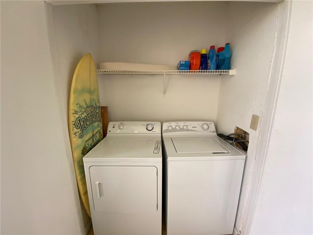 LAKEVIEW CLUB CONDO - Residential Lease