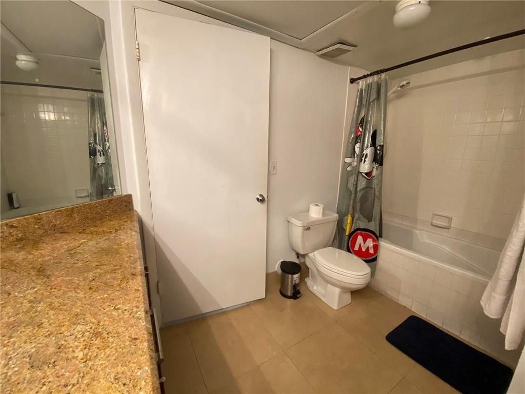 LAKEVIEW CLUB CONDO - Residential Lease