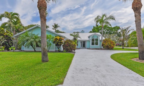 Photo of 4240 SE Happy Lane, Stuart, FL 34997 (MLS # B26037274)