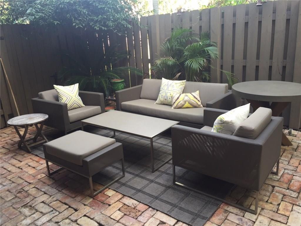 COLEE HAMMOCK EAST - Residential