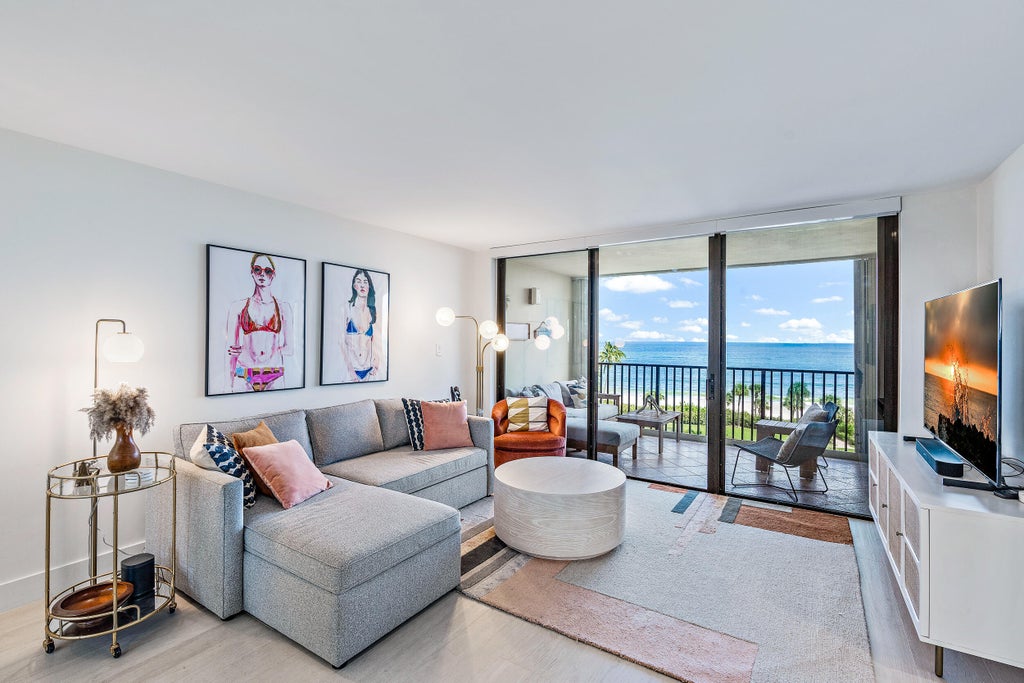 Photo of 400 Ocean Trail Way #610, Jupiter, FL 33477 (MLS # B26066060)
