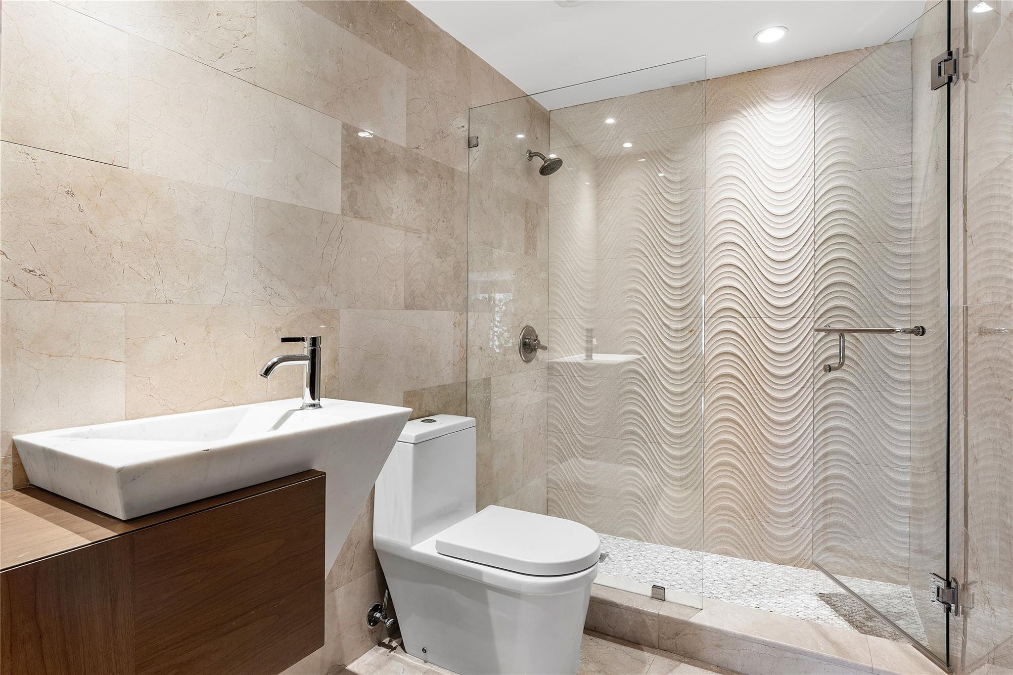 Doral Estates - Residential