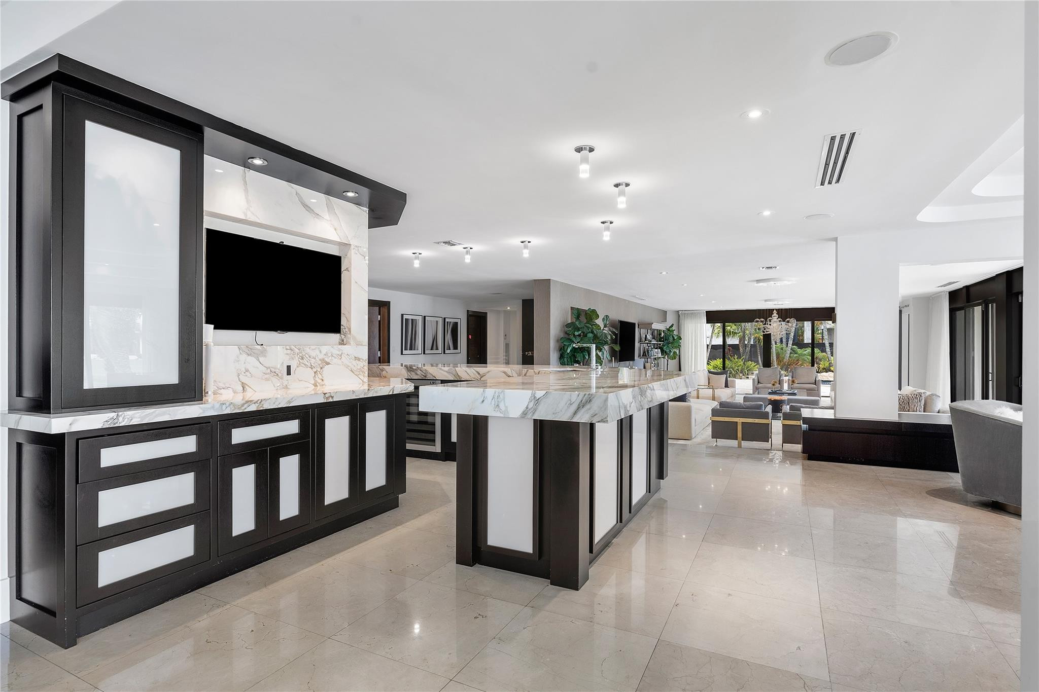 Doral Estates - Residential