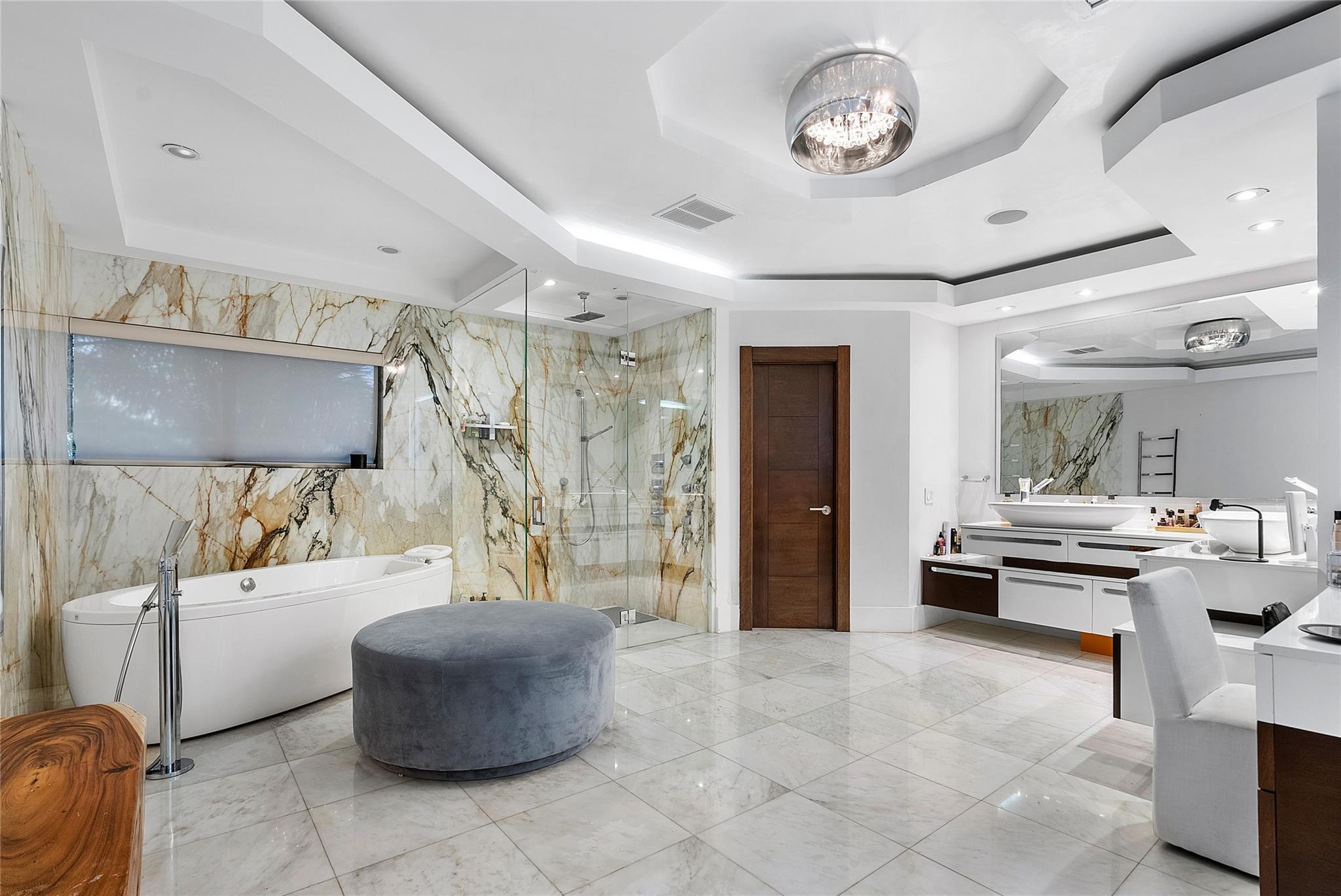 Doral Estates - Residential