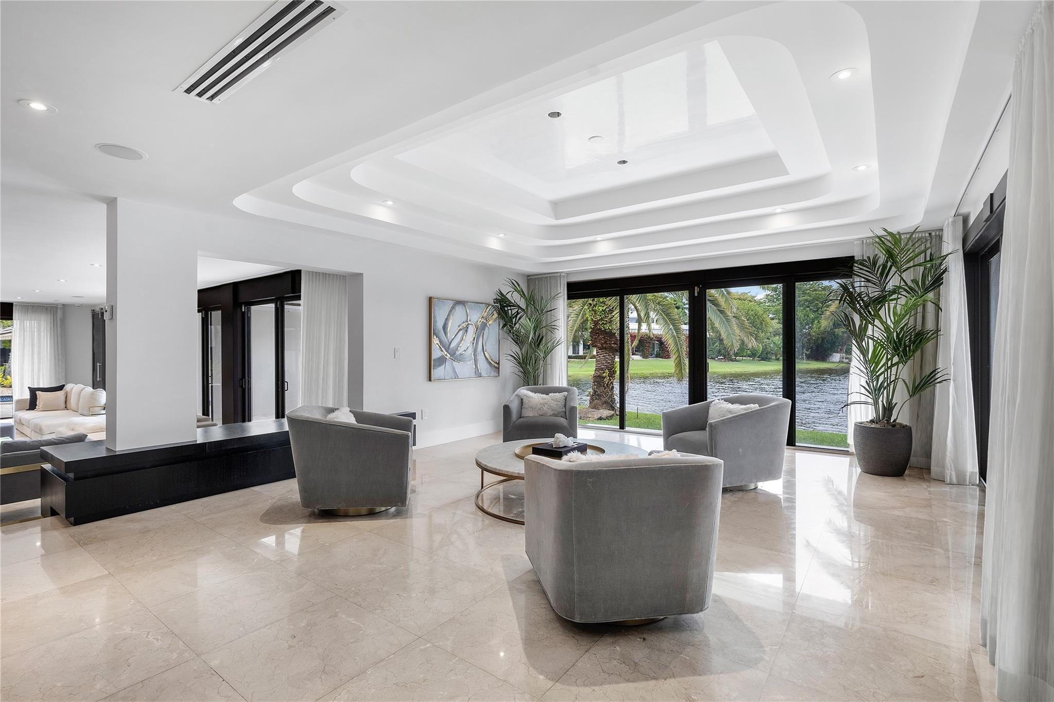 Doral Estates - Residential