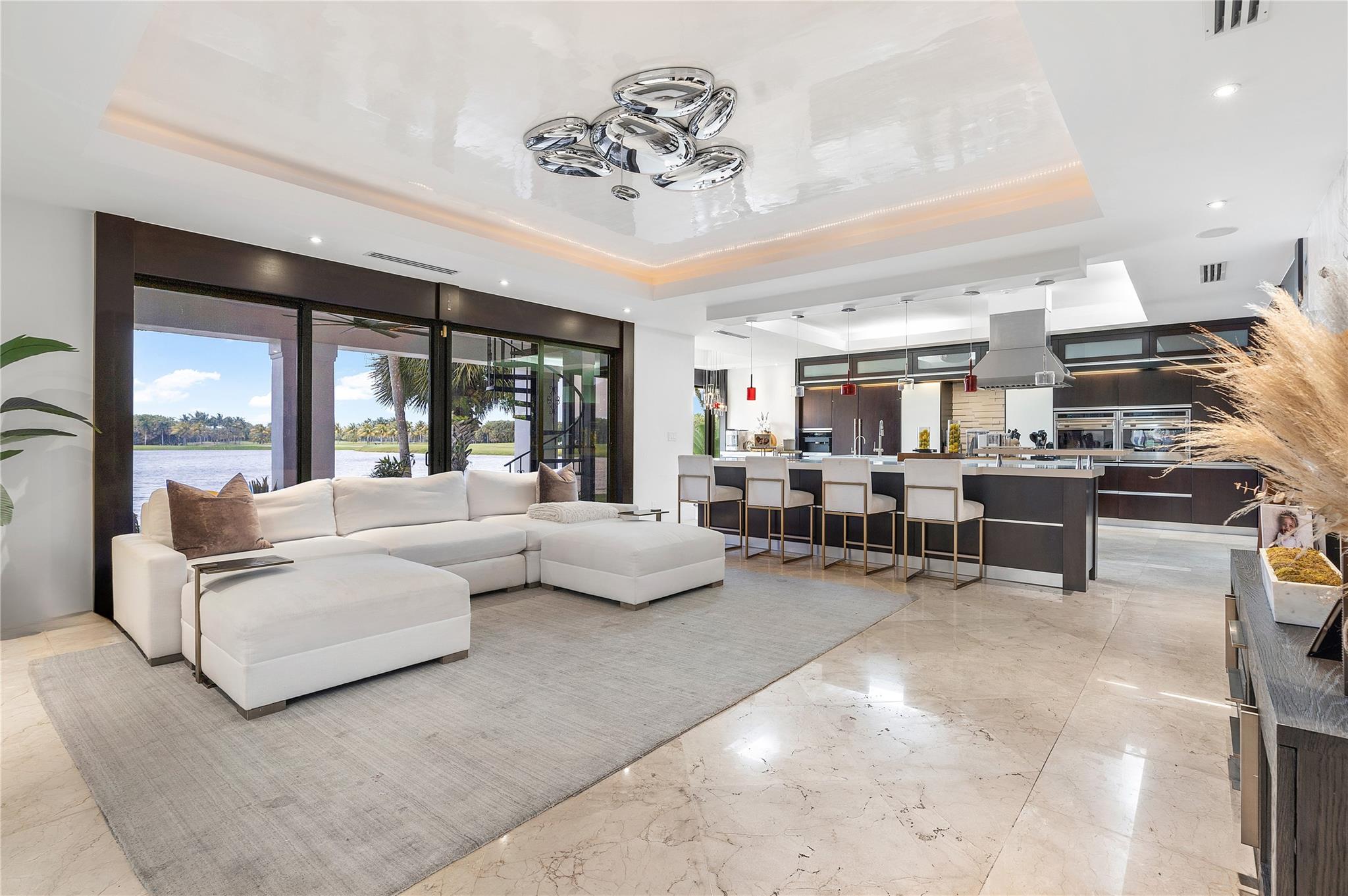 Doral Estates - Residential