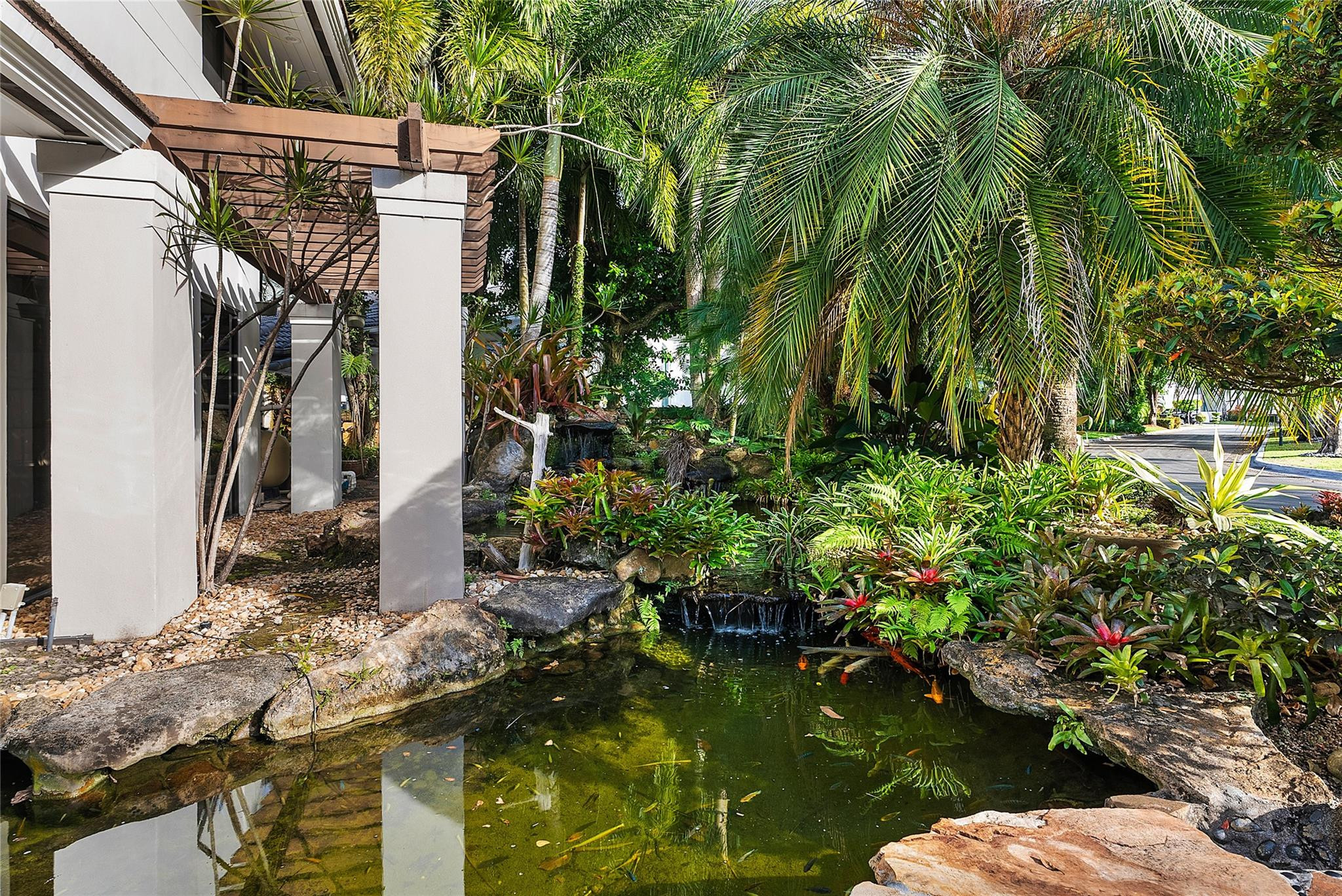 Doral Estates - Residential