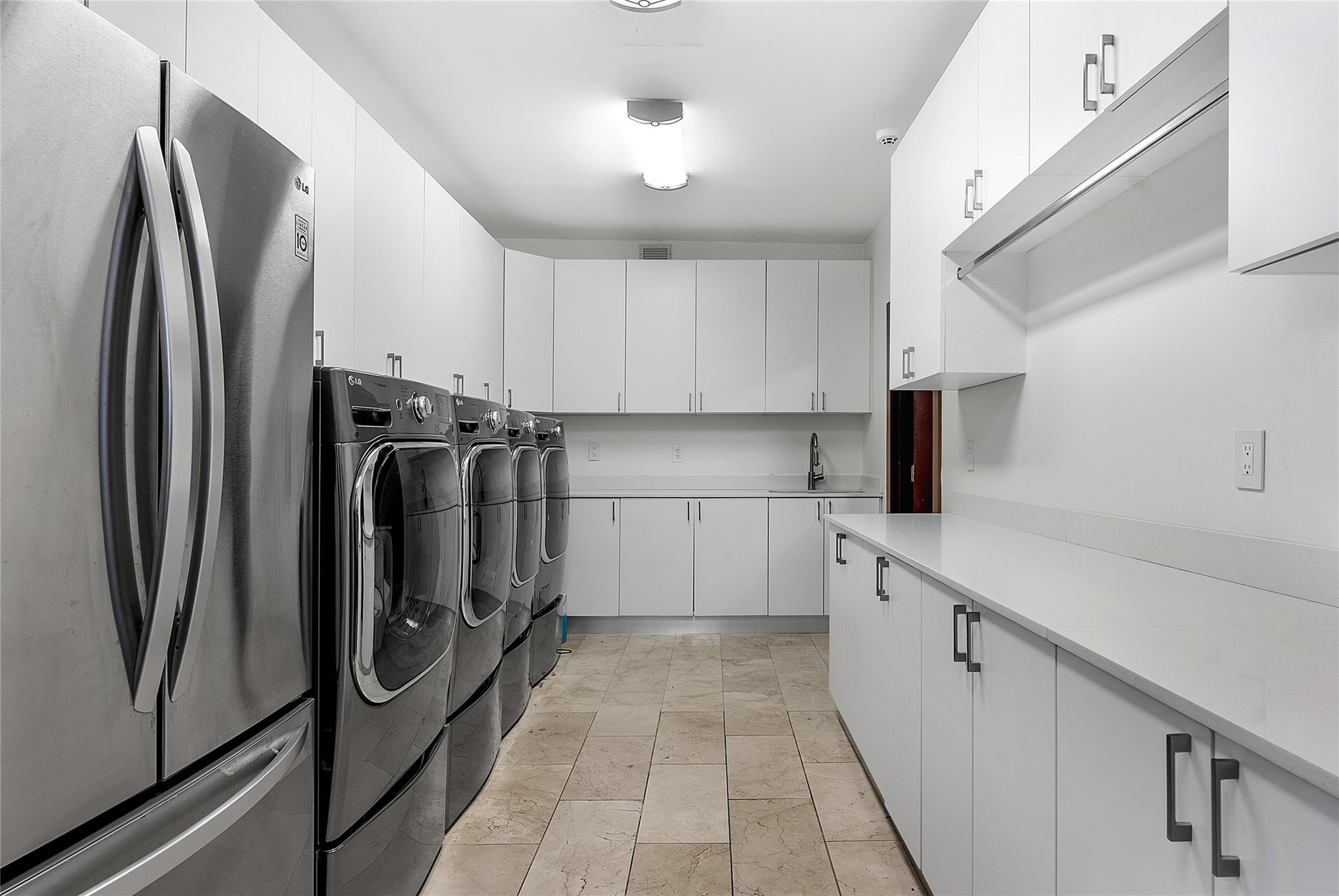 Doral Estates - Residential