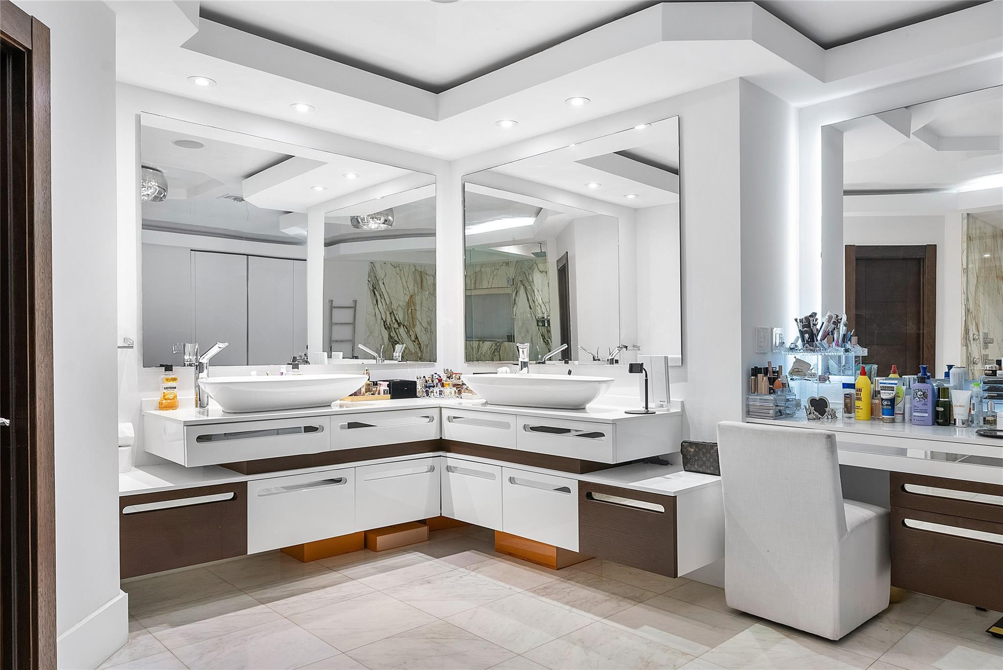 Doral Estates - Residential