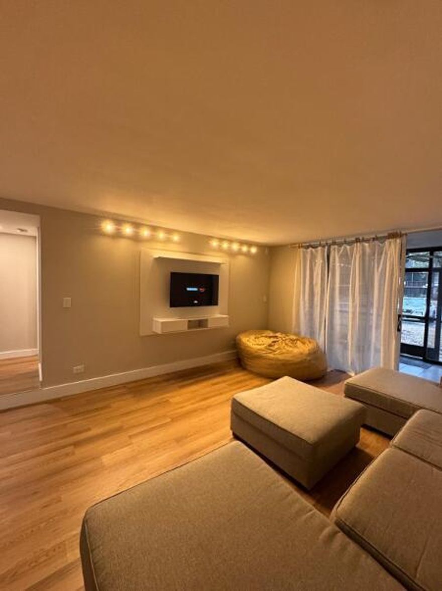 Beautifully Renovated 1-Bedroom Condo in International Village at InverraryEnjoy resort-style living in this stunning 1-bedroom, 1.5-bath condo, located on the first floor. This fully renovated and furnished unit includes an assigned parking spot for your convenience.The community offers lush garden areas with serene water views and an array of top-tier amenities, including:✔ A clubhouse with indoor & outdoor pools✔ Tennis courts✔ Fitness centers✔ Pool tables✔ Car wash area✔ Scenic walking pathsAssociation Requirements:Minimum 670 credit scoreMinimum $45,000 annual incomeBackground check required$400 refundable deposit to the associationDon't miss this opportunity--schedule a viewing today!