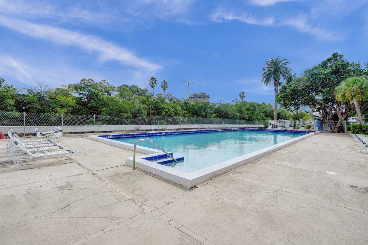 ParkView Condo - Residential