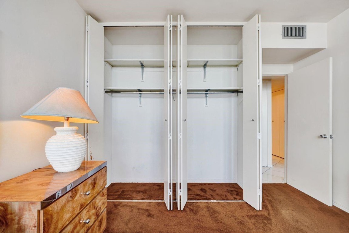 ParkView Condo - Residential