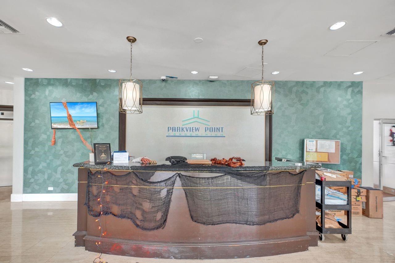 ParkView Condo - Residential