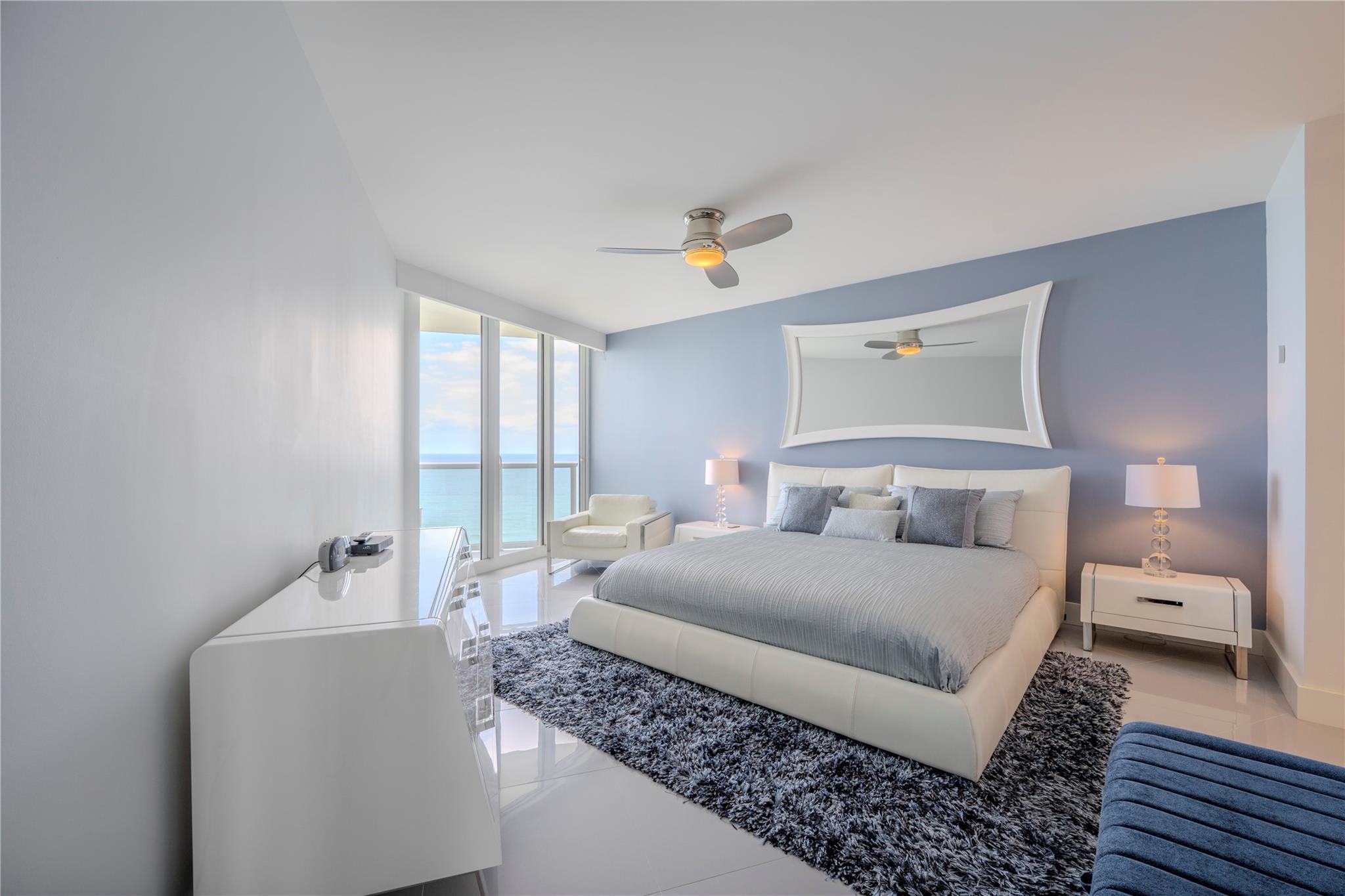 OCEAN ONE - Residential