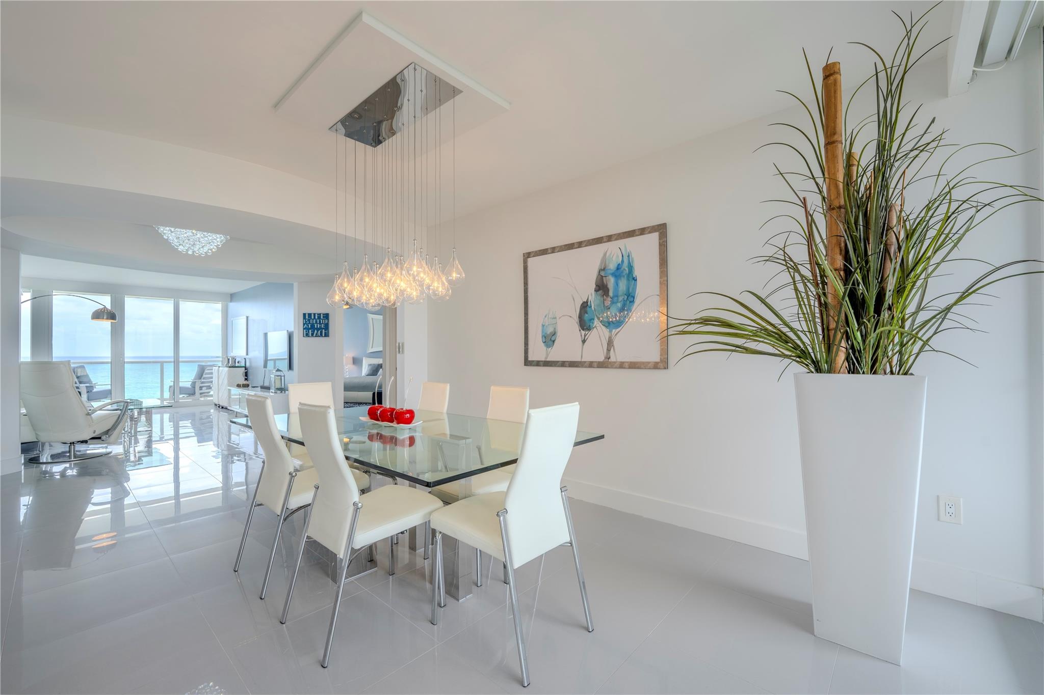 OCEAN ONE - Residential