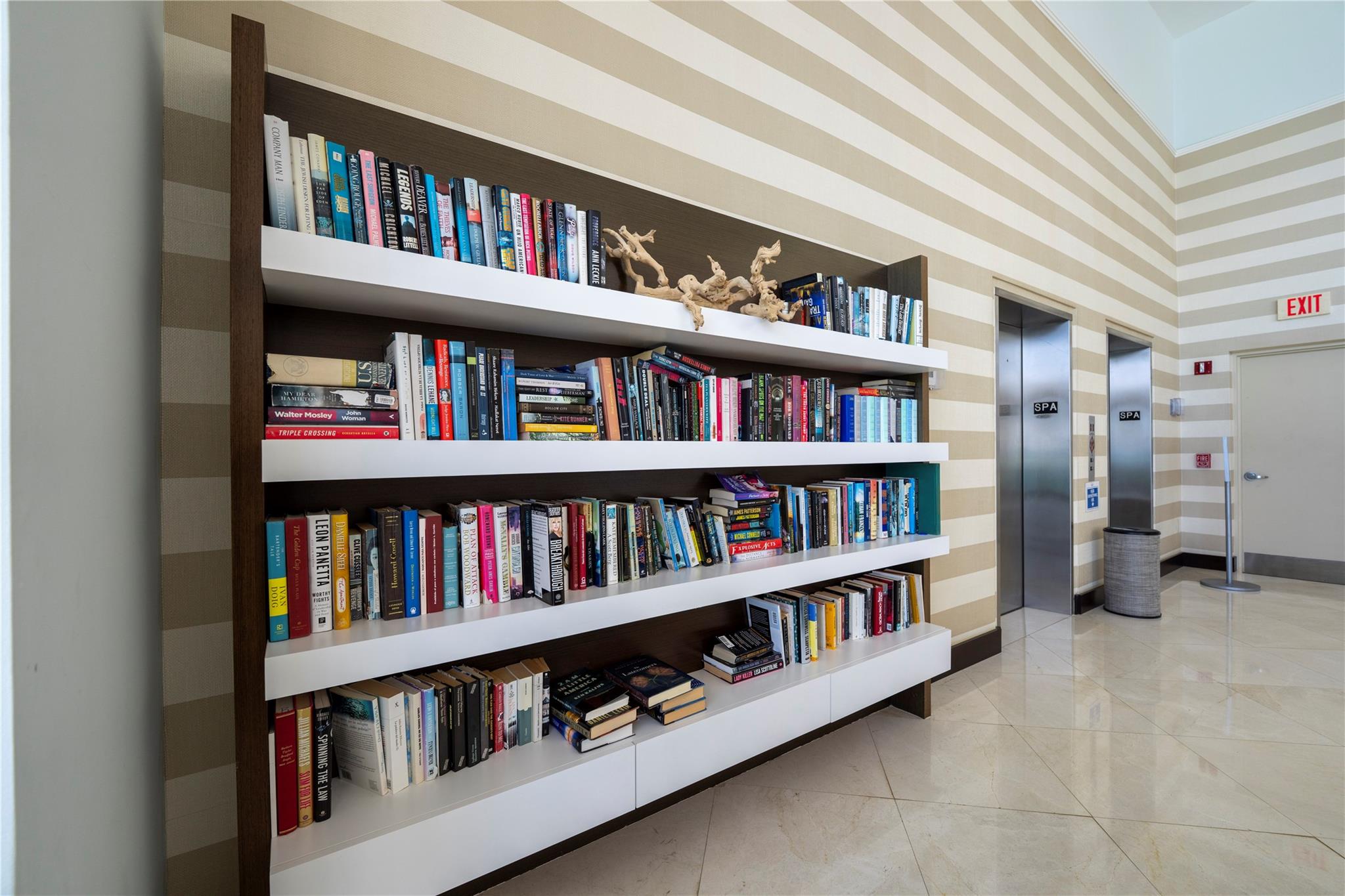 OCEAN ONE - Residential