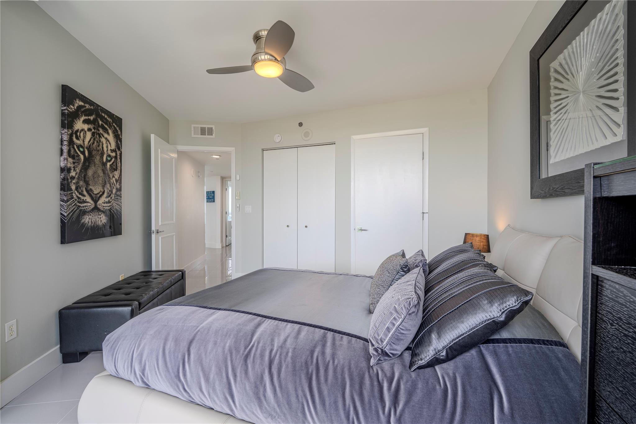 OCEAN ONE - Residential