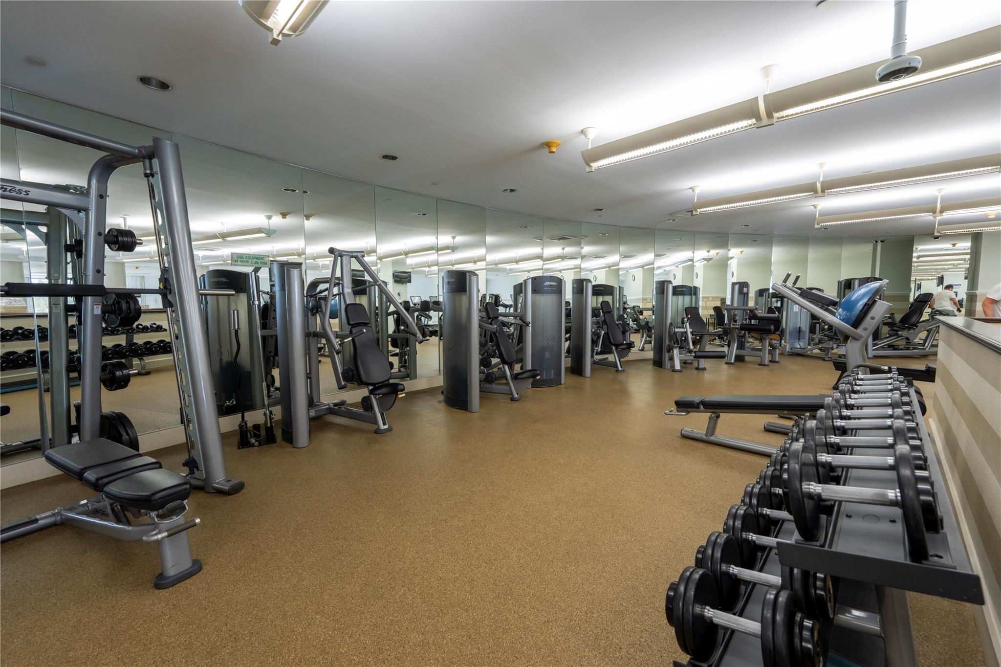 OCEAN ONE - Residential