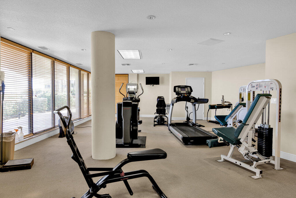 CALEDON SHORES CONDOMINIUM - Residential