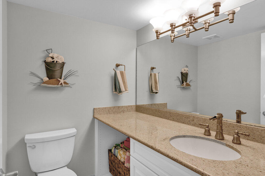 CALEDON SHORES CONDOMINIUM - Residential