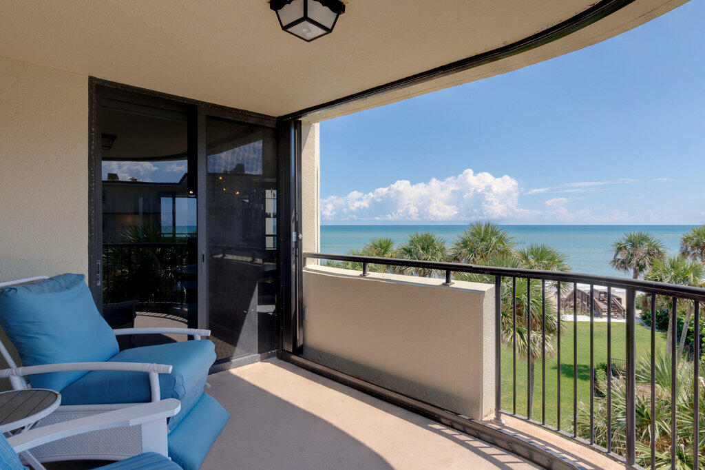 CALEDON SHORES CONDOMINIUM - Residential