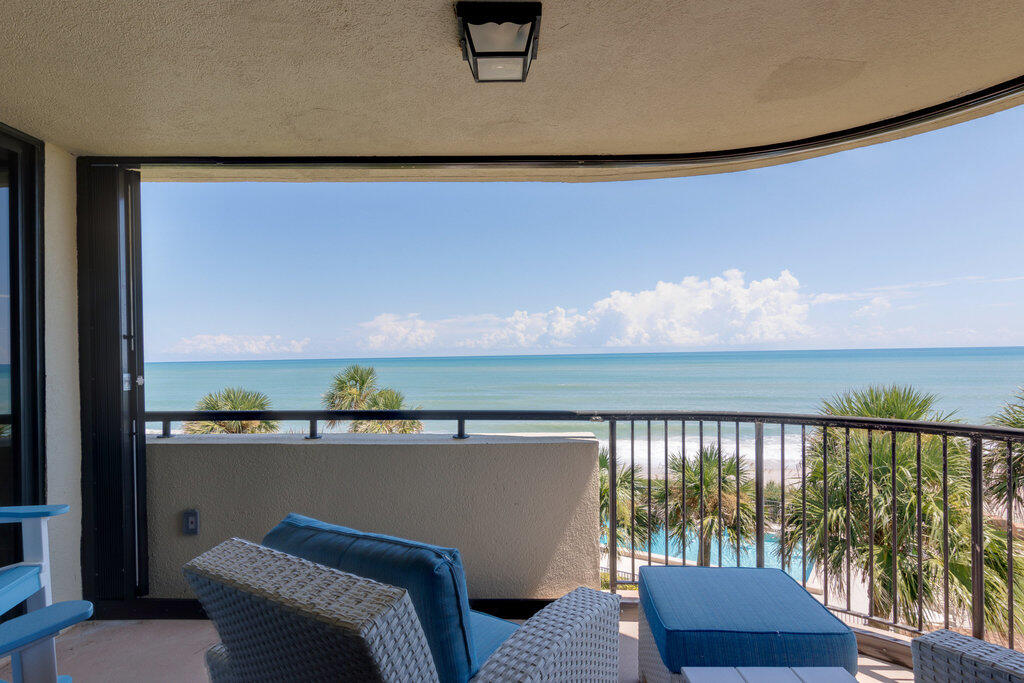 CALEDON SHORES CONDOMINIUM - Residential