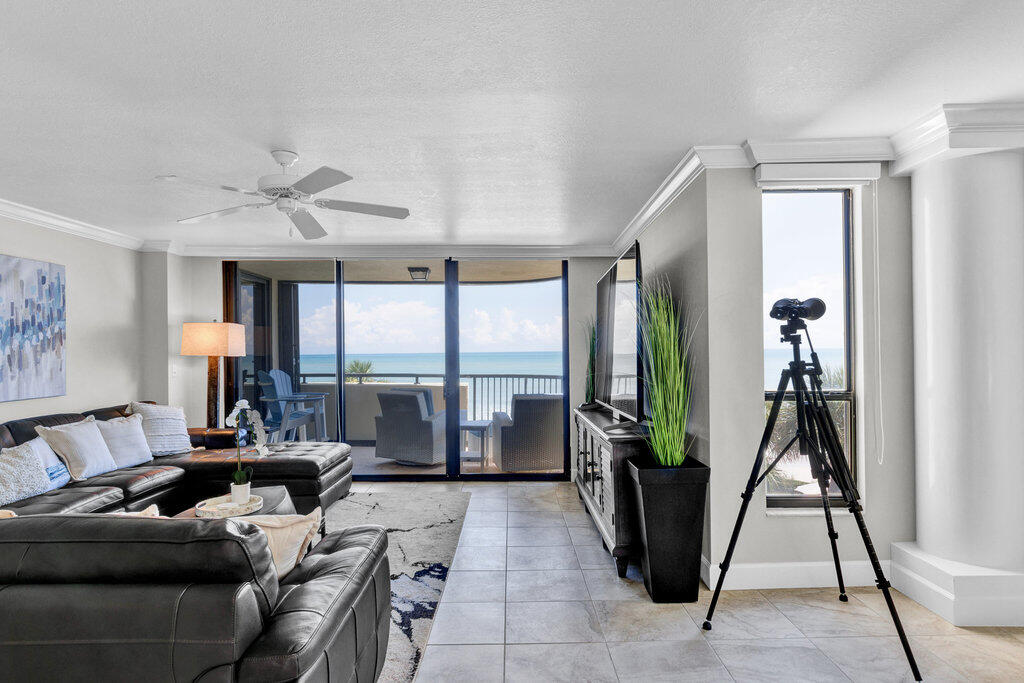 CALEDON SHORES CONDOMINIUM - Residential