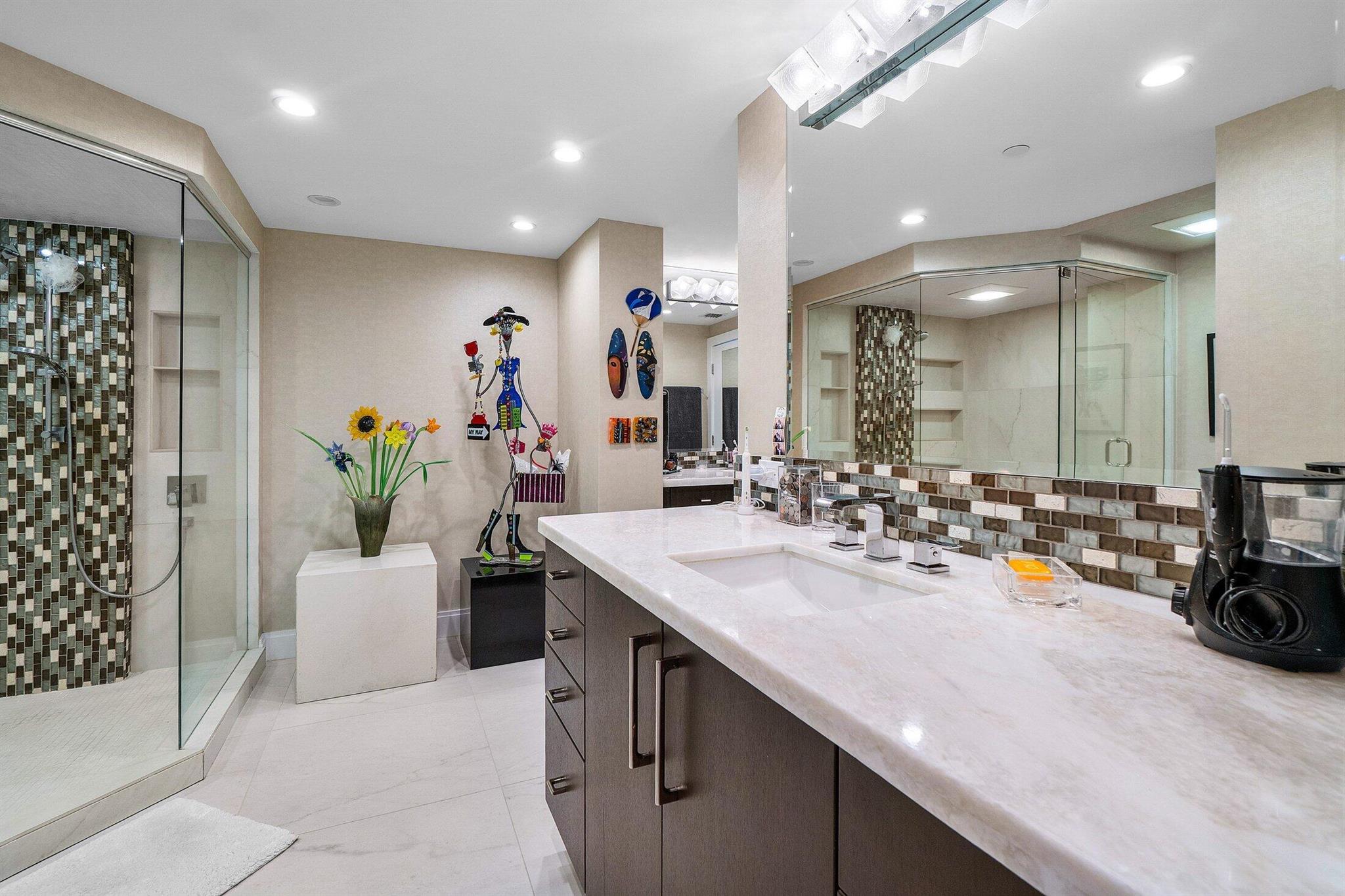 OLD PORT COVE - Residential