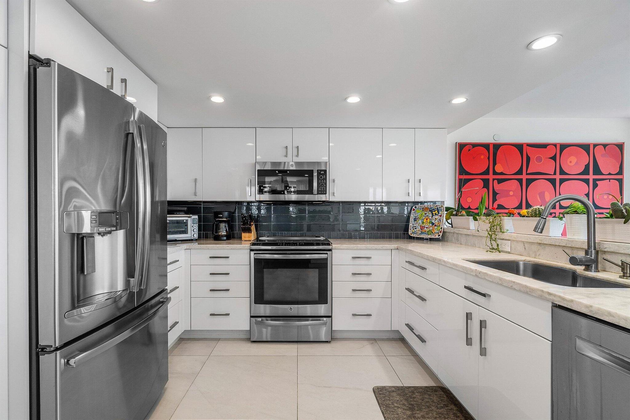 OLD PORT COVE - Residential