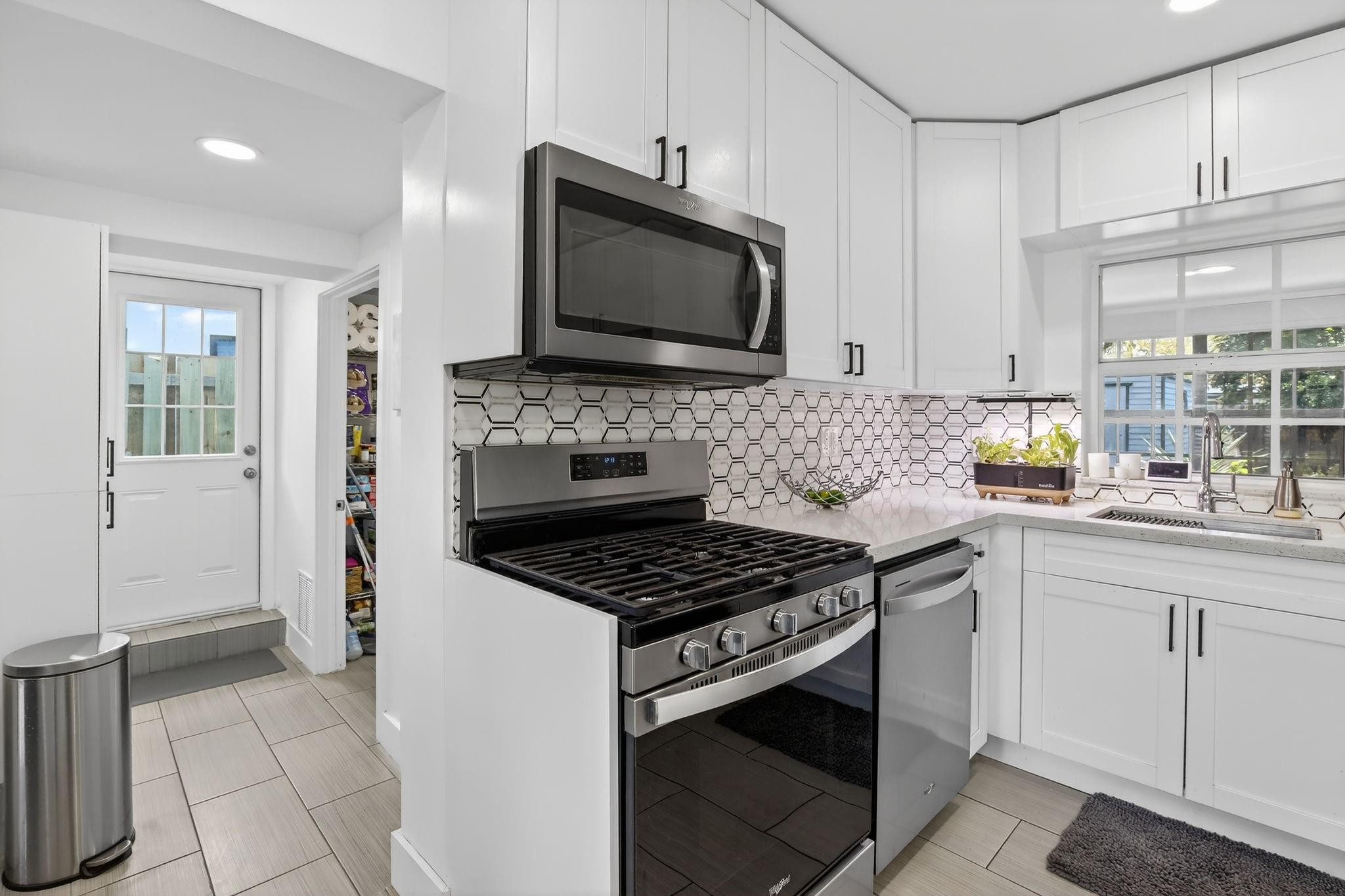 Floral Ridge Add 32-9 B - Residential