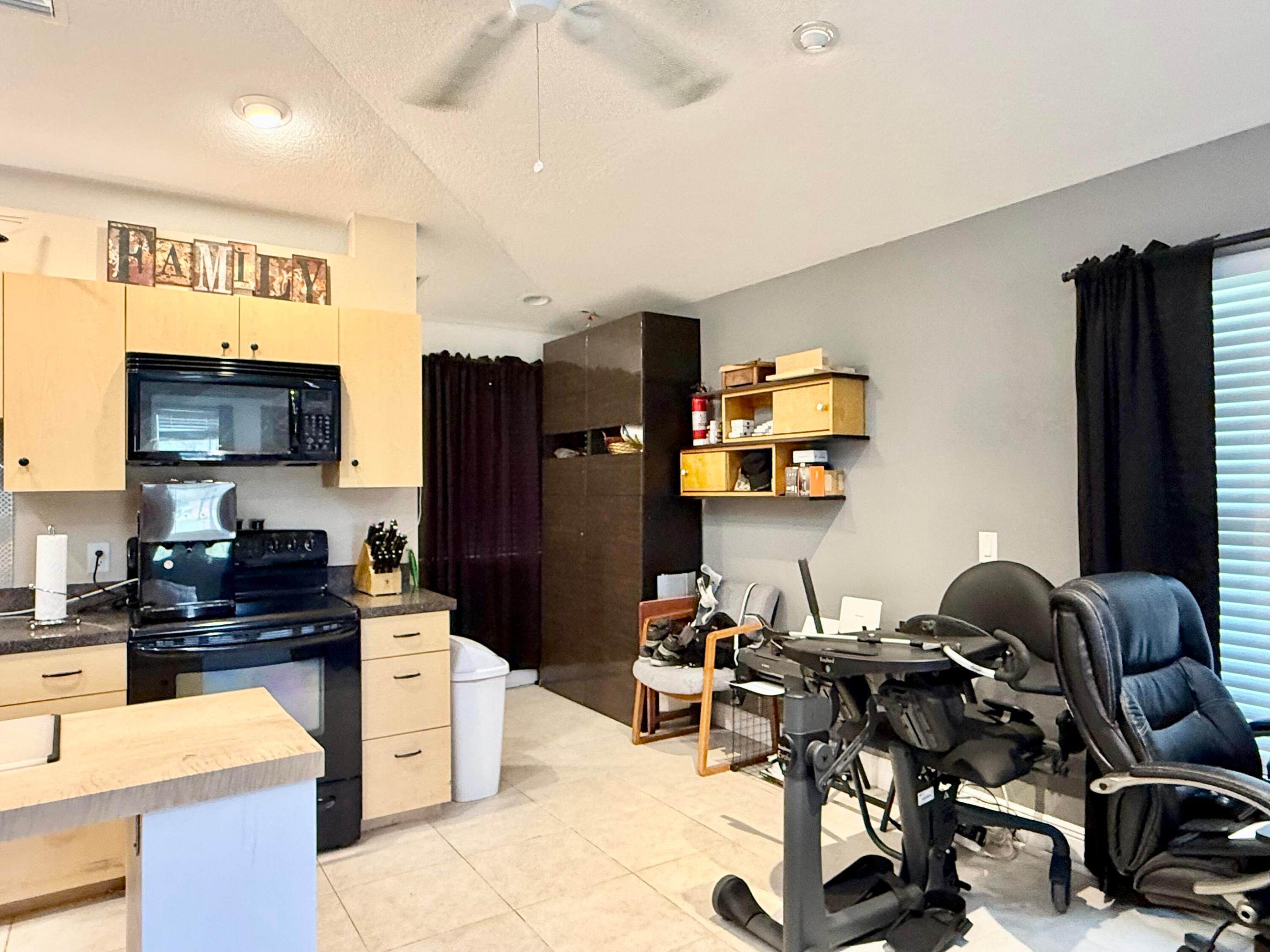 JUPITER FARMS - Residential