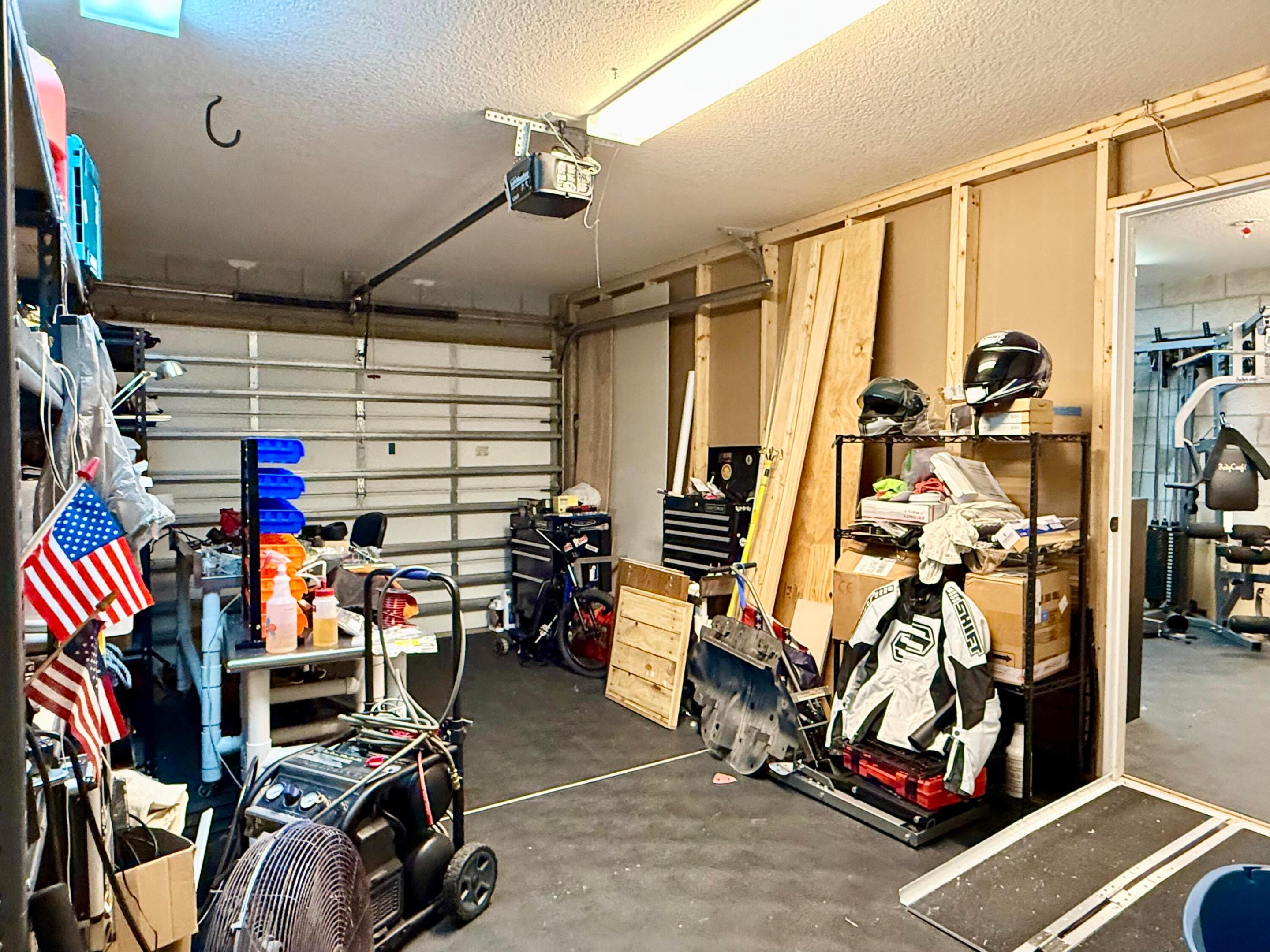 JUPITER FARMS - Residential