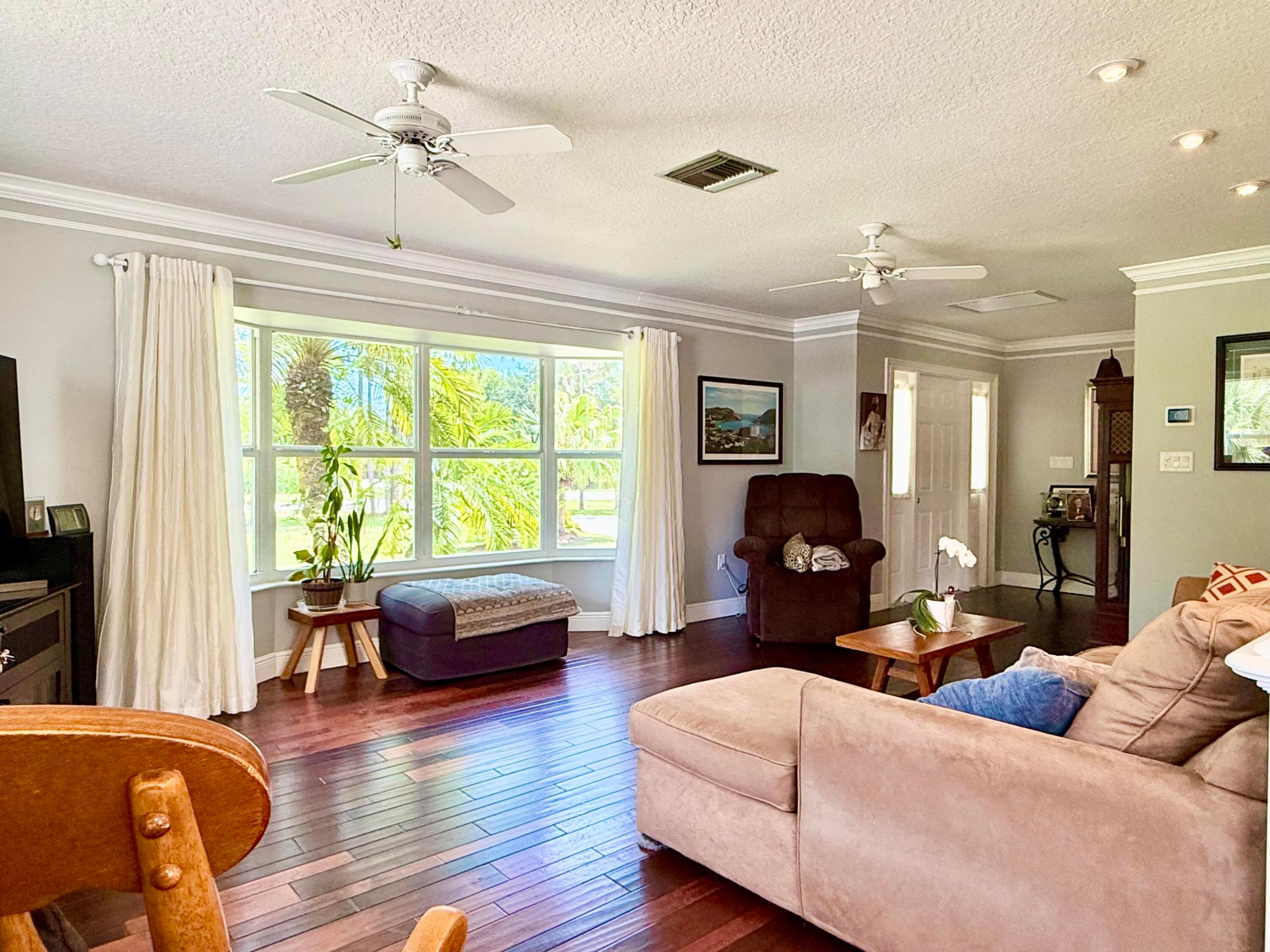 JUPITER FARMS - Residential