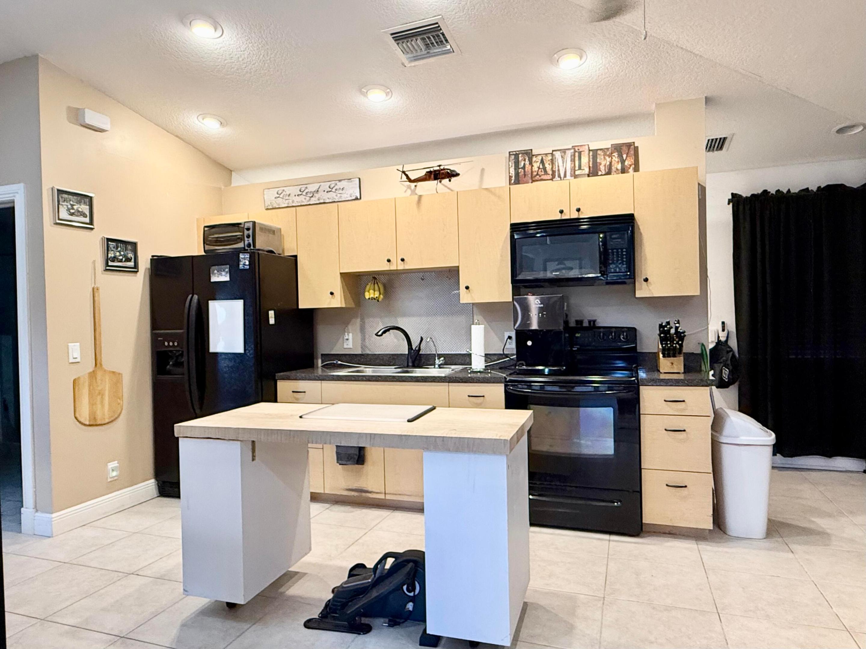 JUPITER FARMS - Residential