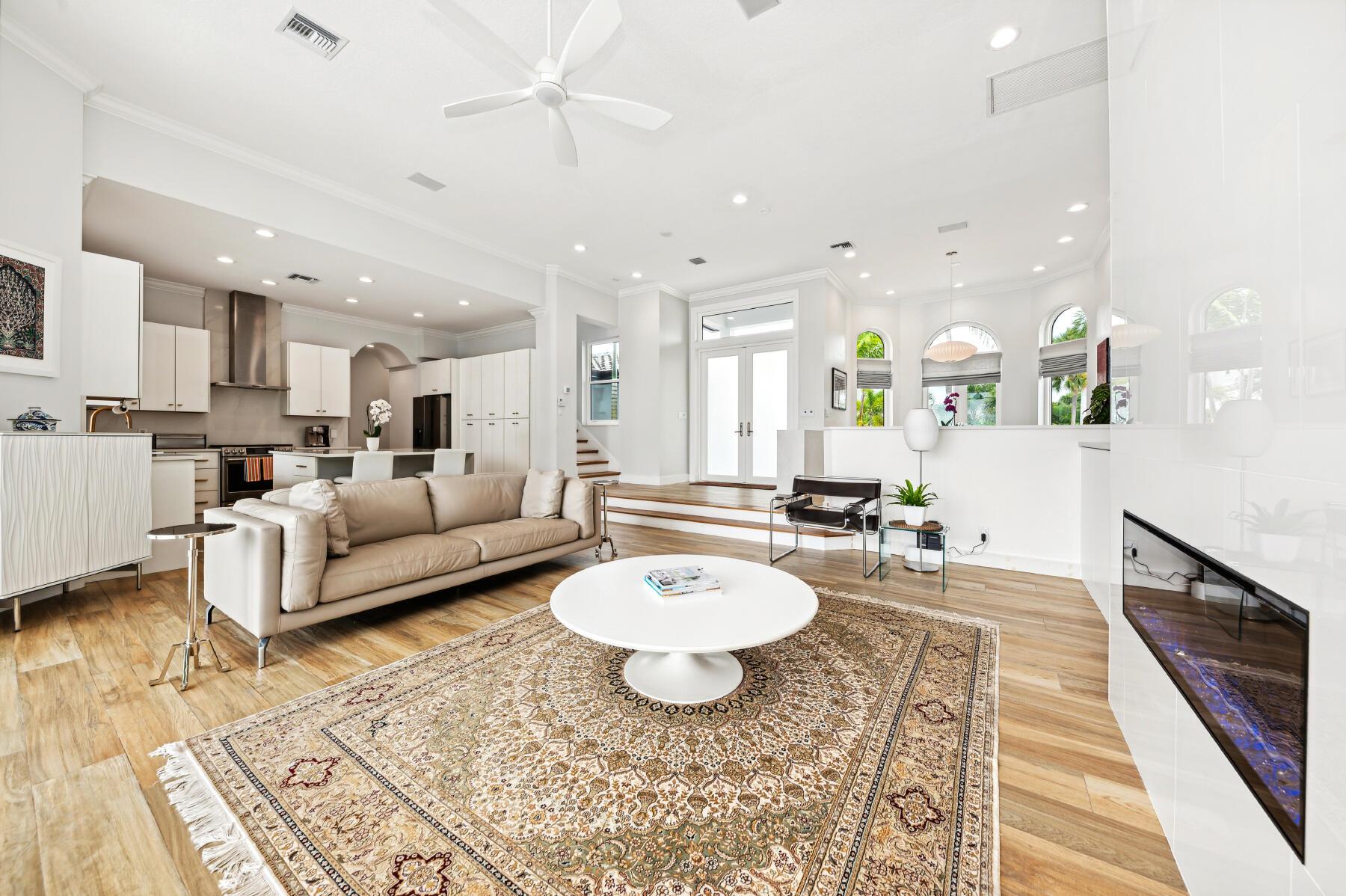 SOUTH PALM PARK - Residential