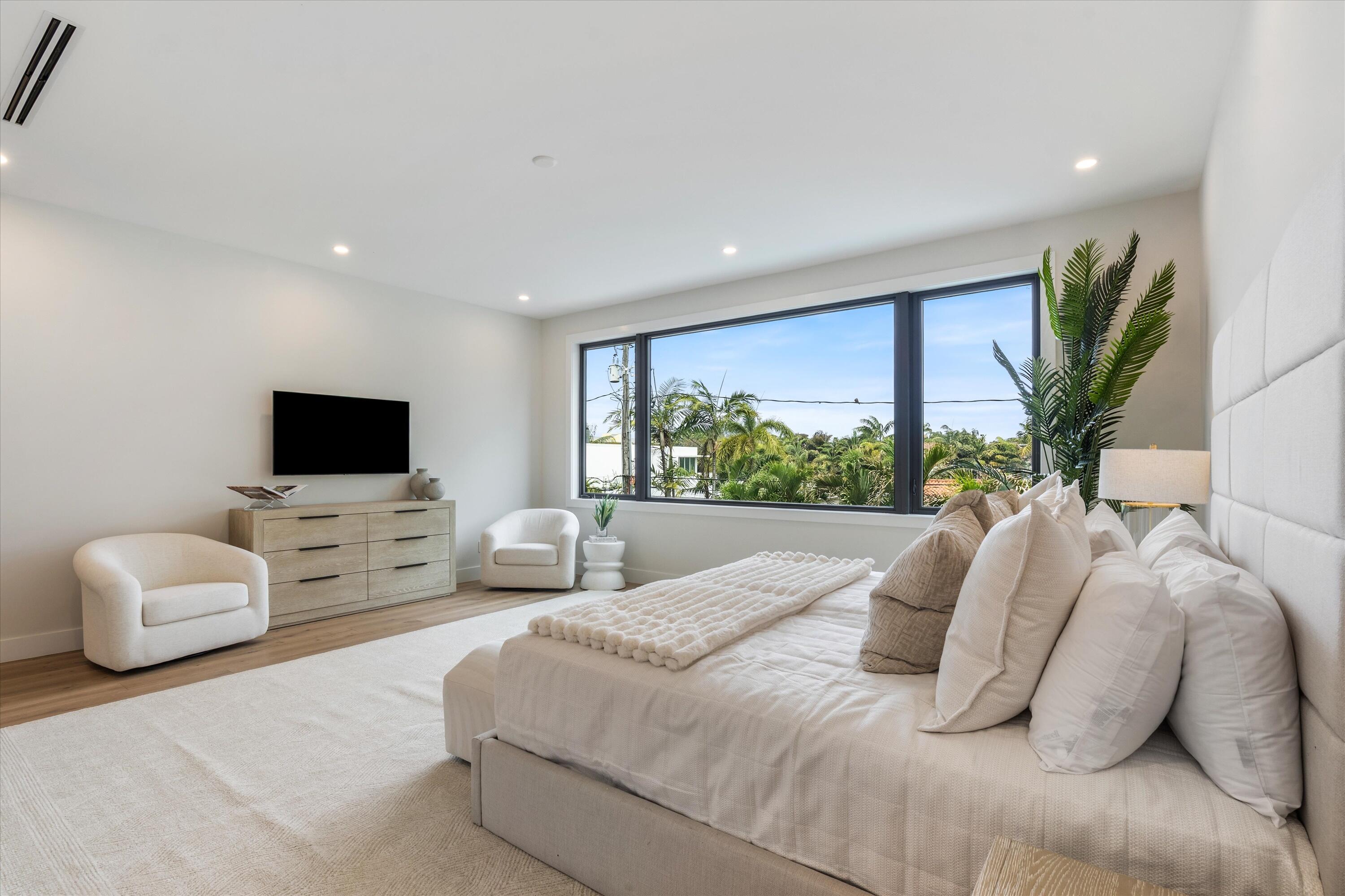 COLEE HAMMOCK - Residential